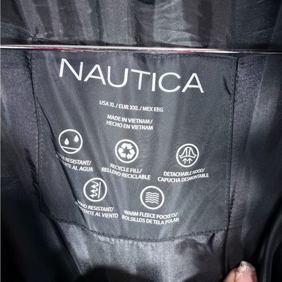 Nautica Women’s Black Puffer Jacket Size XL Water Resistant Wind Resistant - Picture 9 of 10